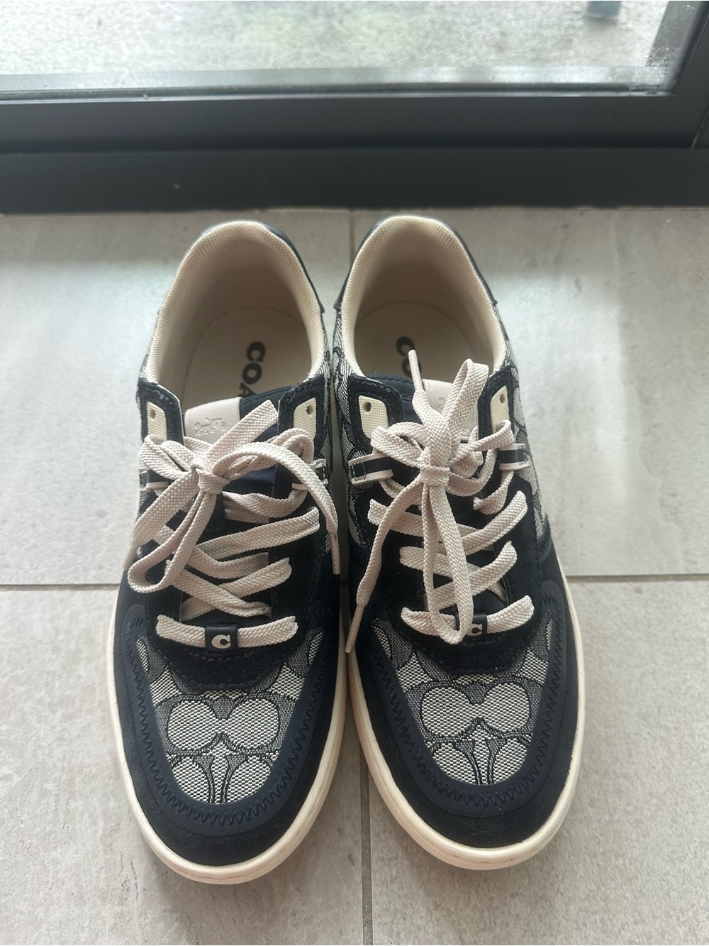 Coach Jacquard Navy Low-Top Sneakers Size 8.5W